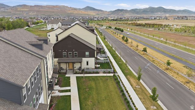 5793 W LAKE AVE, South Jordan, UT 84009
