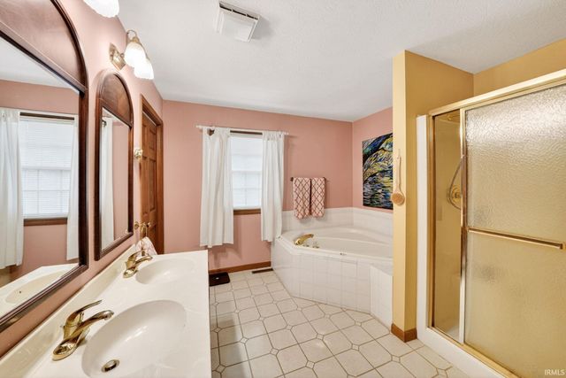 15360 Durham Way, Granger, IN 46530