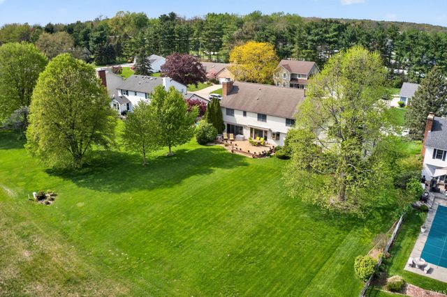 15360 Durham Way, Granger, IN 46530
