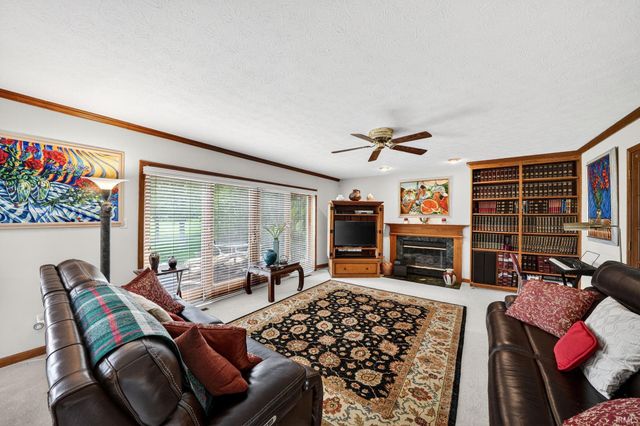 15360 Durham Way, Granger, IN 46530
