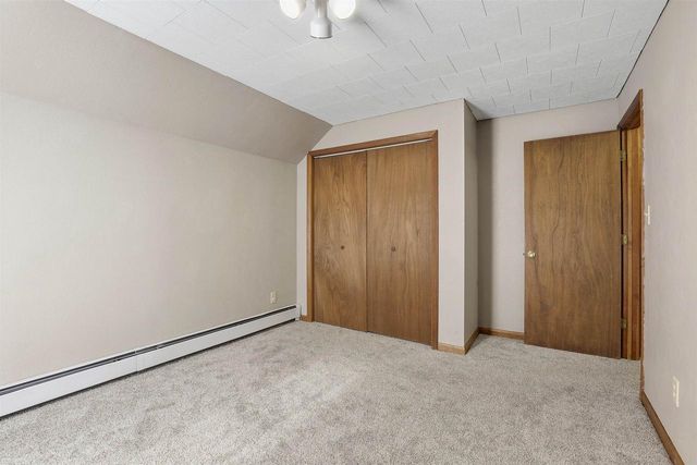 221 E WINNEBAGO STREET, Appleton, WI 54911