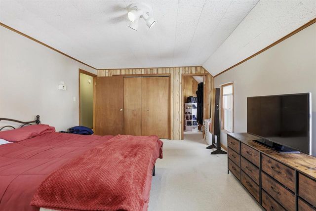 221 E WINNEBAGO STREET, Appleton, WI 54911