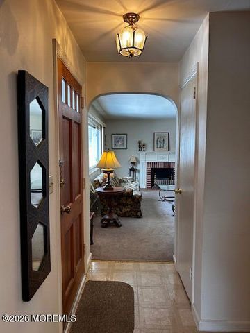 3 Glenview Drive, West Orange, NJ 07052