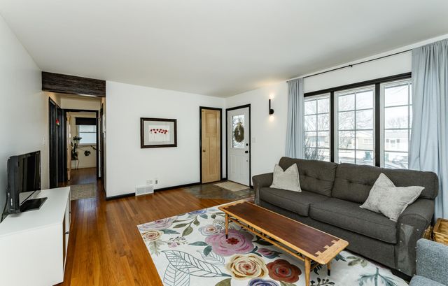 3914 7th Street NW, Rochester, MN 55901