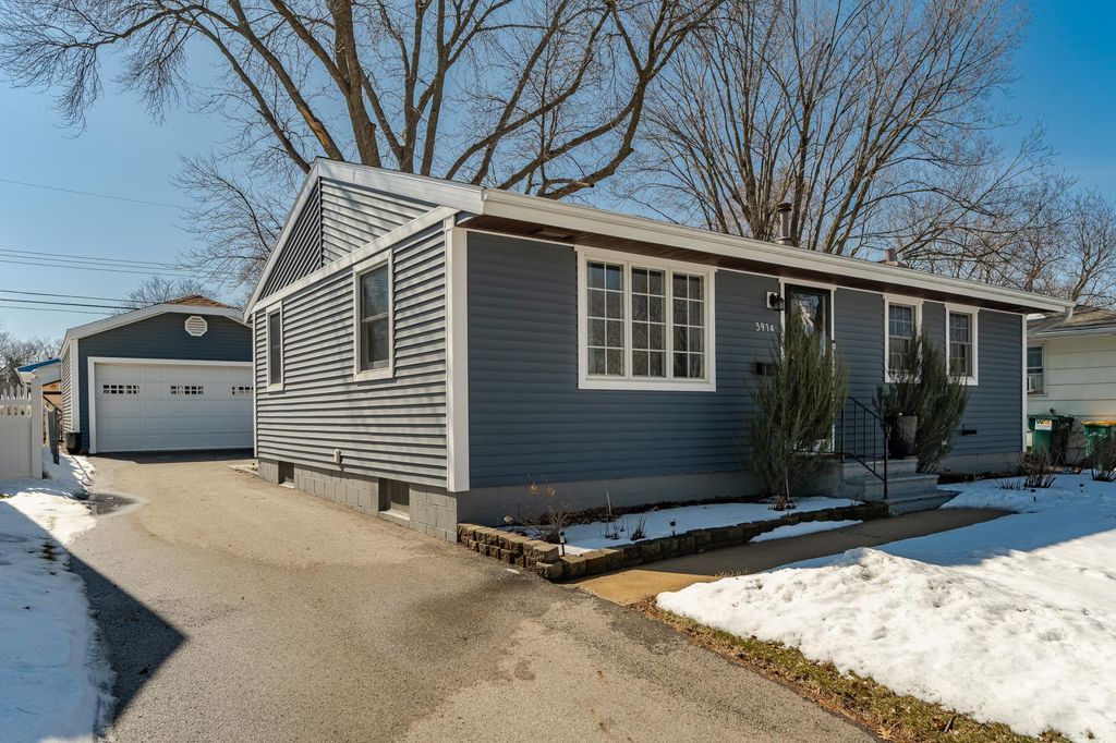 3914 7th Street NW, Rochester, MN 55901