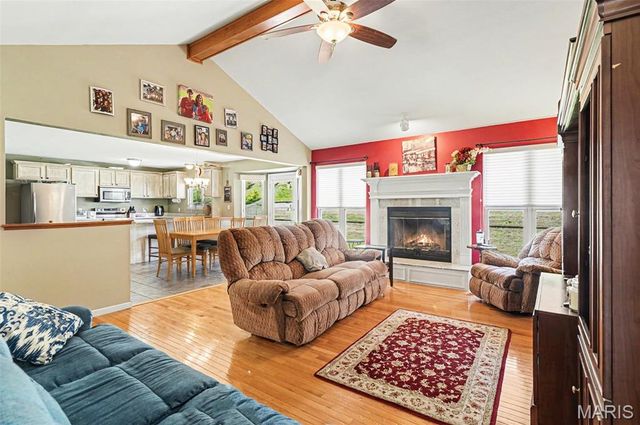 540 Crown Passage Drive, St Charles, MO 63303