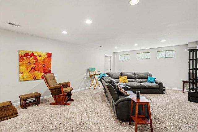 540 Crown Passage Drive, St Charles, MO 63303