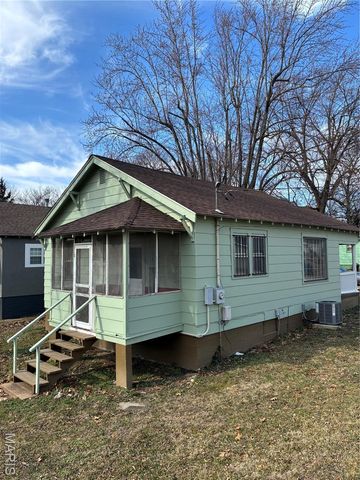 1002 Tremont Street, Poplar Bluff, MO 63901