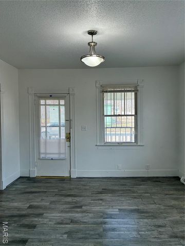 1002 Tremont Street, Poplar Bluff, MO 63901