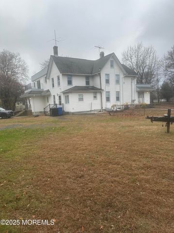 795 Harmony Road, Middletown, NJ 07748