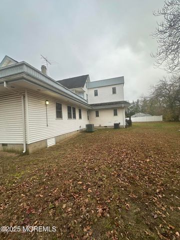 795 Harmony Road, Middletown, NJ 07748