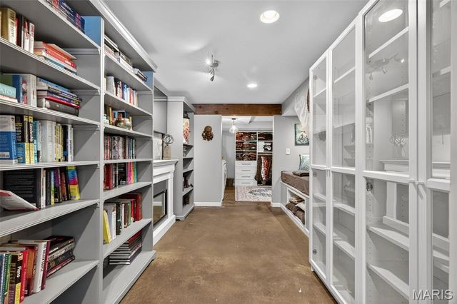 531 Indian Lake Drive, Wright City, MO 63390