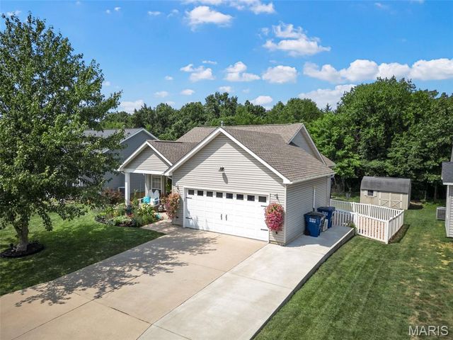 531 Indian Lake Drive, Wright City, MO 63390