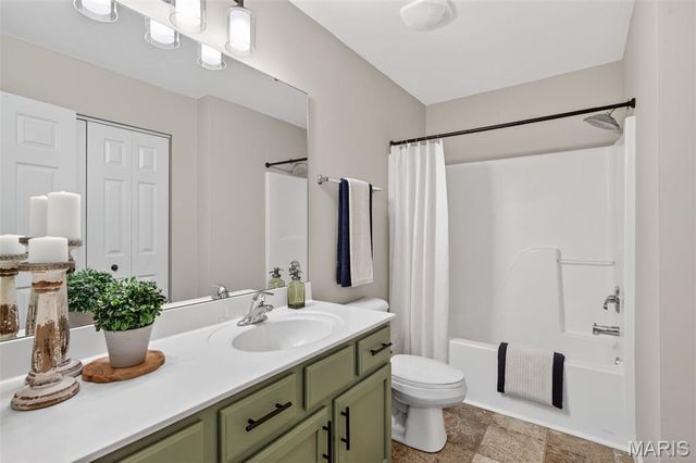 531 Indian Lake Drive, Wright City, MO 63390