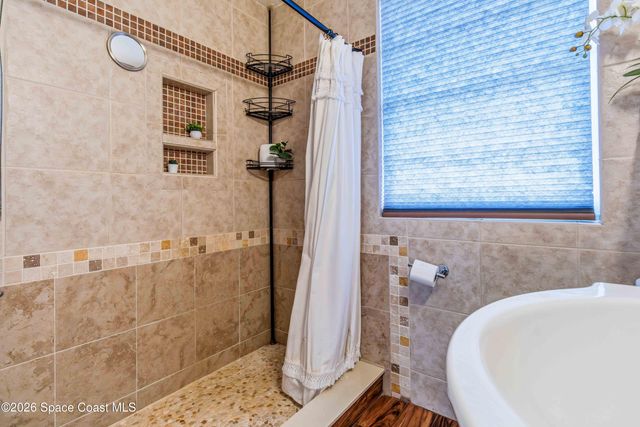 1636 Grandview Way, Melbourne, FL 32935