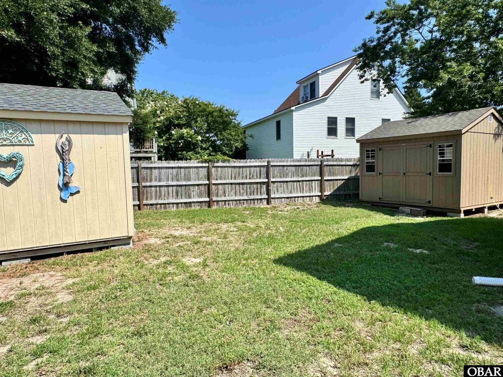 Image 31 of property listing at 114 Eagle Drive Lot 9, Kill Devil Hills, NC 27949