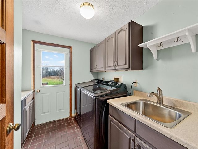 70 Attridge Rd, Chili, NY 14428