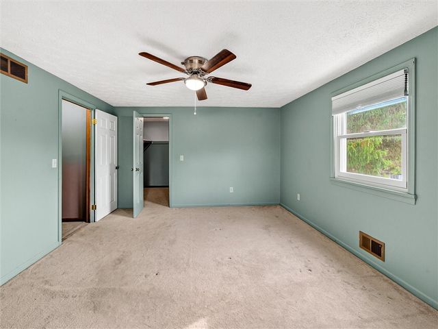 70 Attridge Rd, Chili, NY 14428