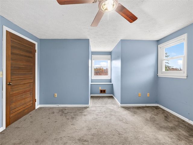 70 Attridge Rd, Chili, NY 14428