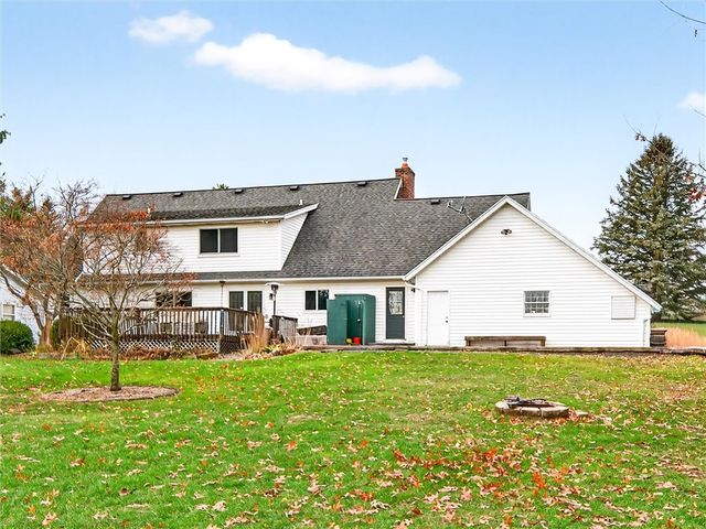 70 Attridge Rd, Chili, NY 14428