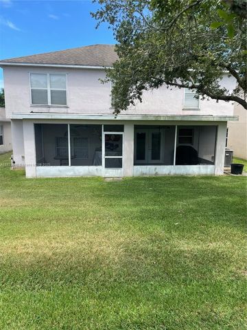 2645 SW 12th Sq SW, Vero Beach, FL 32968