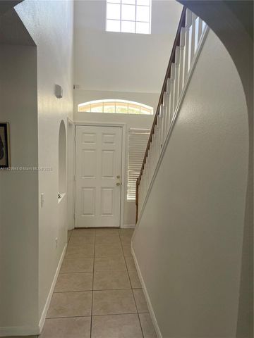 2645 SW 12th Sq SW, Vero Beach, FL 32968