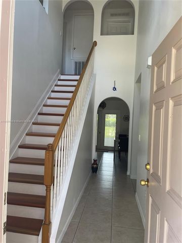 2645 SW 12th Sq SW, Vero Beach, FL 32968