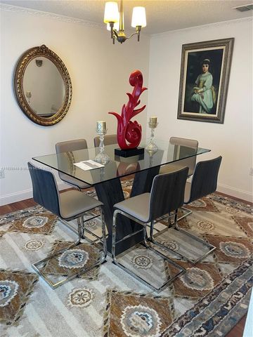 2645 SW 12th Sq SW, Vero Beach, FL 32968