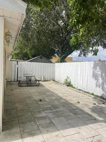 1534 ROYAL FOREST Court, Palm Springs, FL 33406