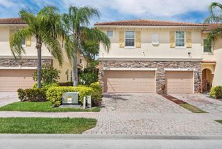 9456 SW MERLIN Court, Stuart, FL 34997