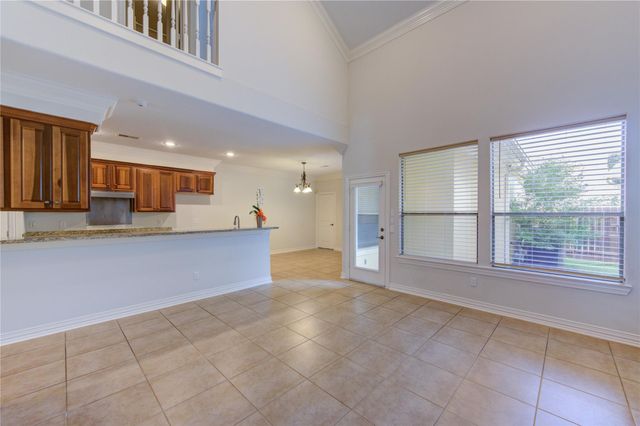 2011 Spring Cedar Lane, Houston, TX 77077