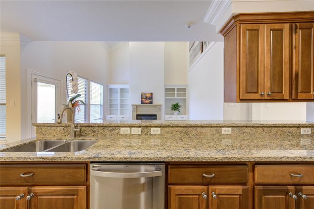 2011 Spring Cedar Lane, Houston, TX 77077