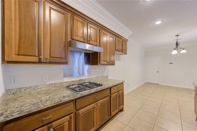 2011 Spring Cedar Lane, Houston, TX 77077
