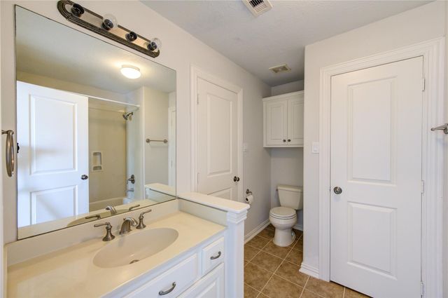 2011 Spring Cedar Lane, Houston, TX 77077