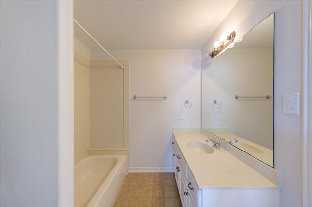 2011 Spring Cedar Lane, Houston, TX 77077