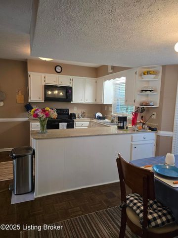 4111 Brentler Rd, Louisville, KY 40241