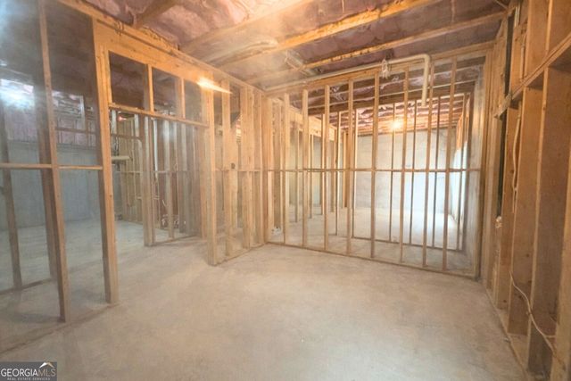 64 RED HAWK, Dallas, GA 30132