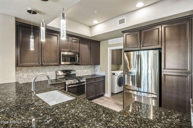 7601 E INDIAN BEND Road 2055, Scottsdale, AZ 85250