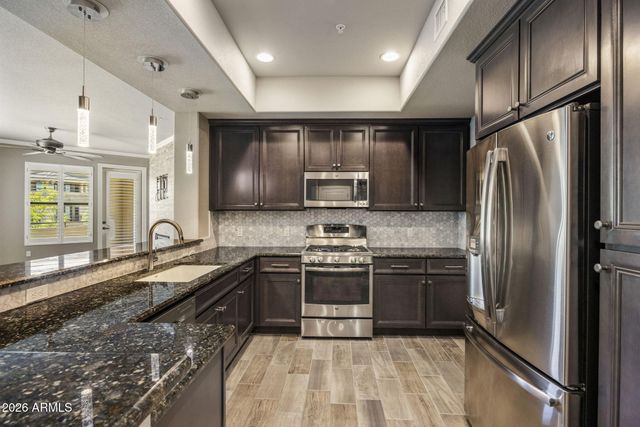 7601 E INDIAN BEND Road 2055, Scottsdale, AZ 85250