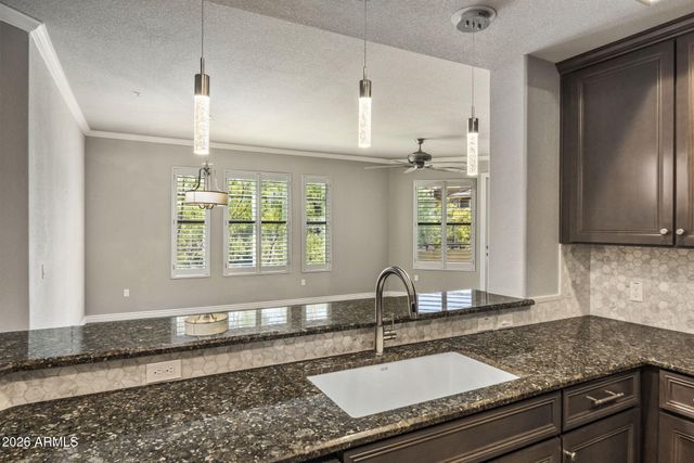 7601 E INDIAN BEND Road 2055, Scottsdale, AZ 85250