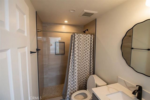 1056 Hoffman, Long Beach, CA 90813