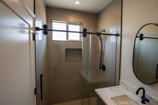 1056 Hoffman, Long Beach, CA 90813