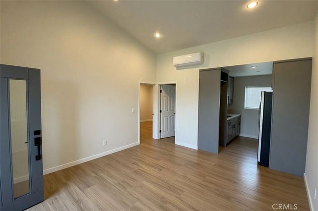 1056 Hoffman, Long Beach, CA 90813