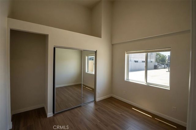 1056 Hoffman, Long Beach, CA 90813