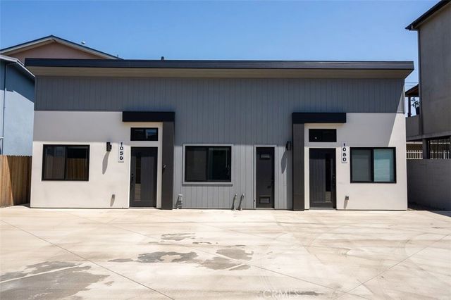 1056 Hoffman, Long Beach, CA 90813