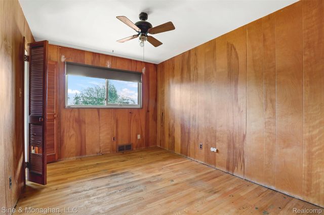 14302 Winston Avenue, Redford Charter Township, MI 48239