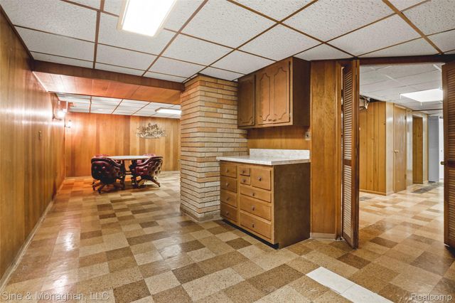 14302 Winston Avenue, Redford Charter Township, MI 48239