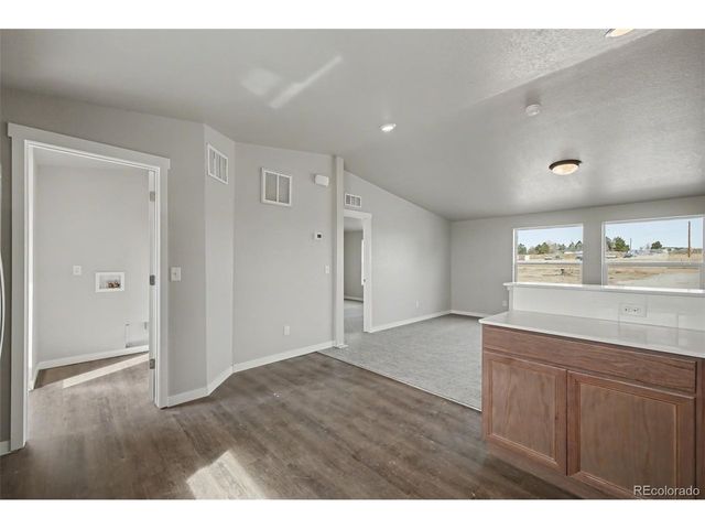 23055 Farmhouse Ct, Calhan, CO 80808