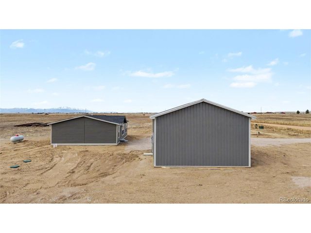 23055 Farmhouse Ct, Calhan, CO 80808