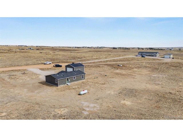 23055 Farmhouse Ct, Calhan, CO 80808